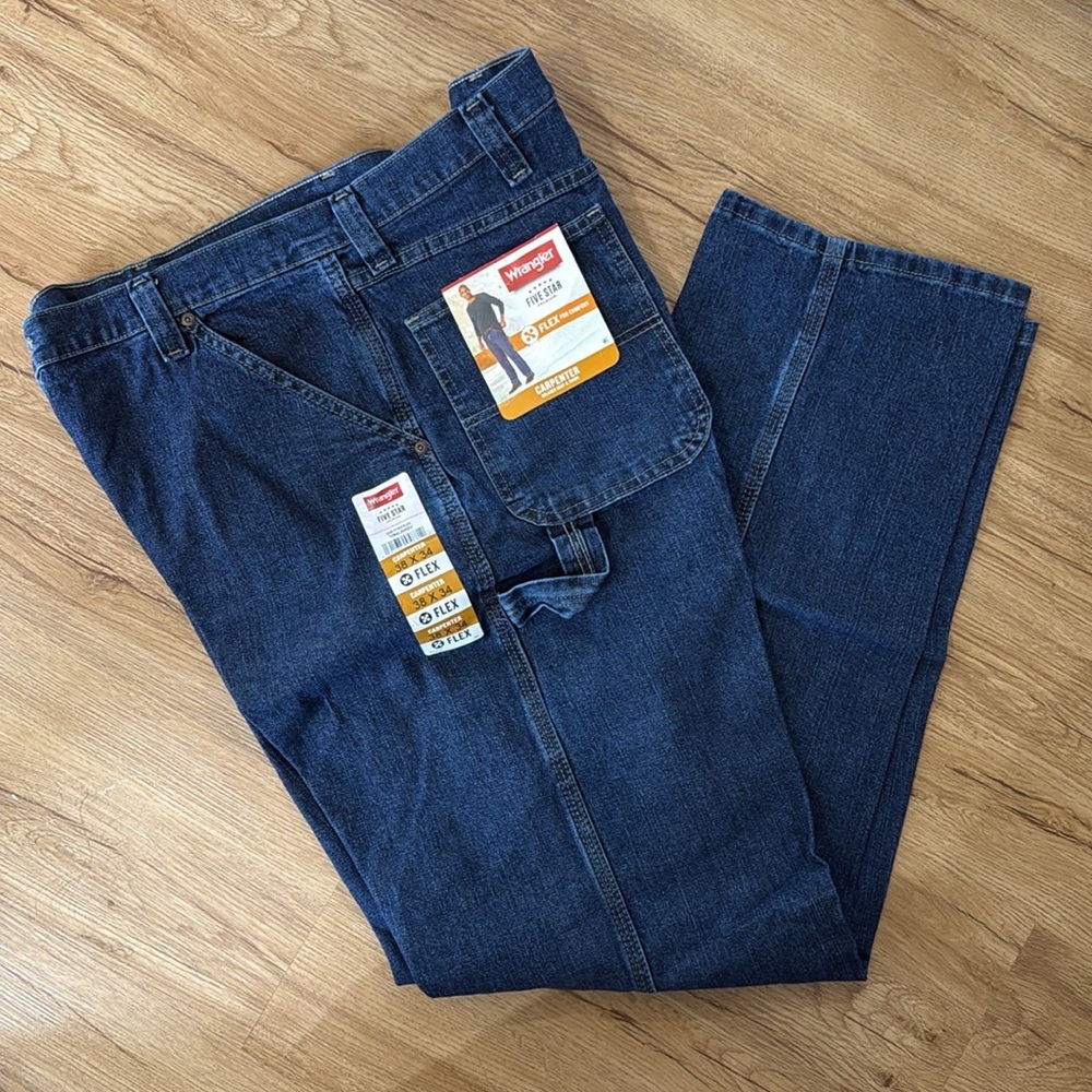 Men's Wrangler Jeans - Flex - Carpenter fit - size 38x34.